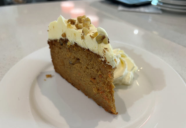 lakes-bowls-carrot-cake